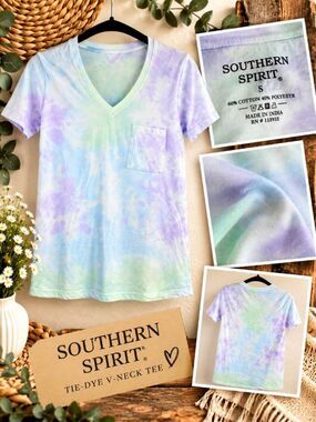 Southern Spirit Pastel Tie Dye V-Neck Pocket Tee - Size S